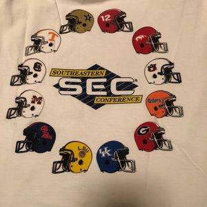 Vintage SEC football tshirt